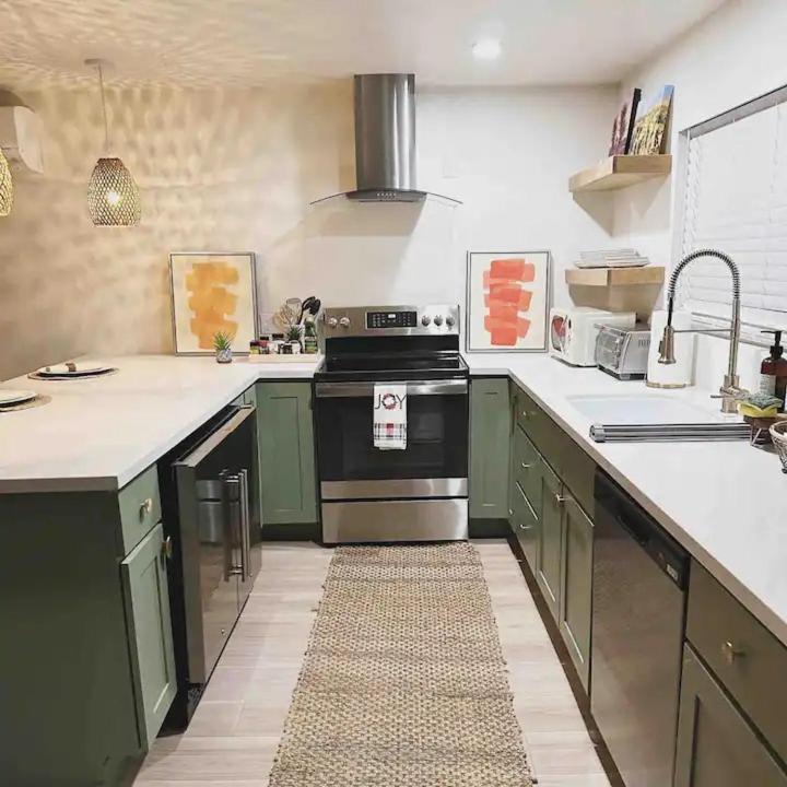 Serene Modern Home Backdoor With Great Wifi, Games, Movies, Patio Seating And Bbq Easy Access To North Joshua Tree National Park In 10 Minutes Twentynine Palms Zewnętrze zdjęcie