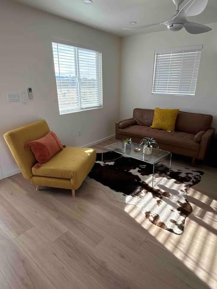 Serene Modern Home Backdoor With Great Wifi, Games, Movies, Patio Seating And Bbq Easy Access To North Joshua Tree National Park In 10 Minutes Twentynine Palms Zewnętrze zdjęcie